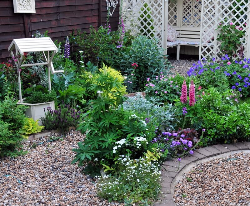 cottage garden